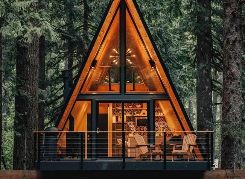 13 Dreamy A-Frame Cabins We’d Love To Stay In 13 Dreamy A-Frame Cabins We'd Love To Stay In